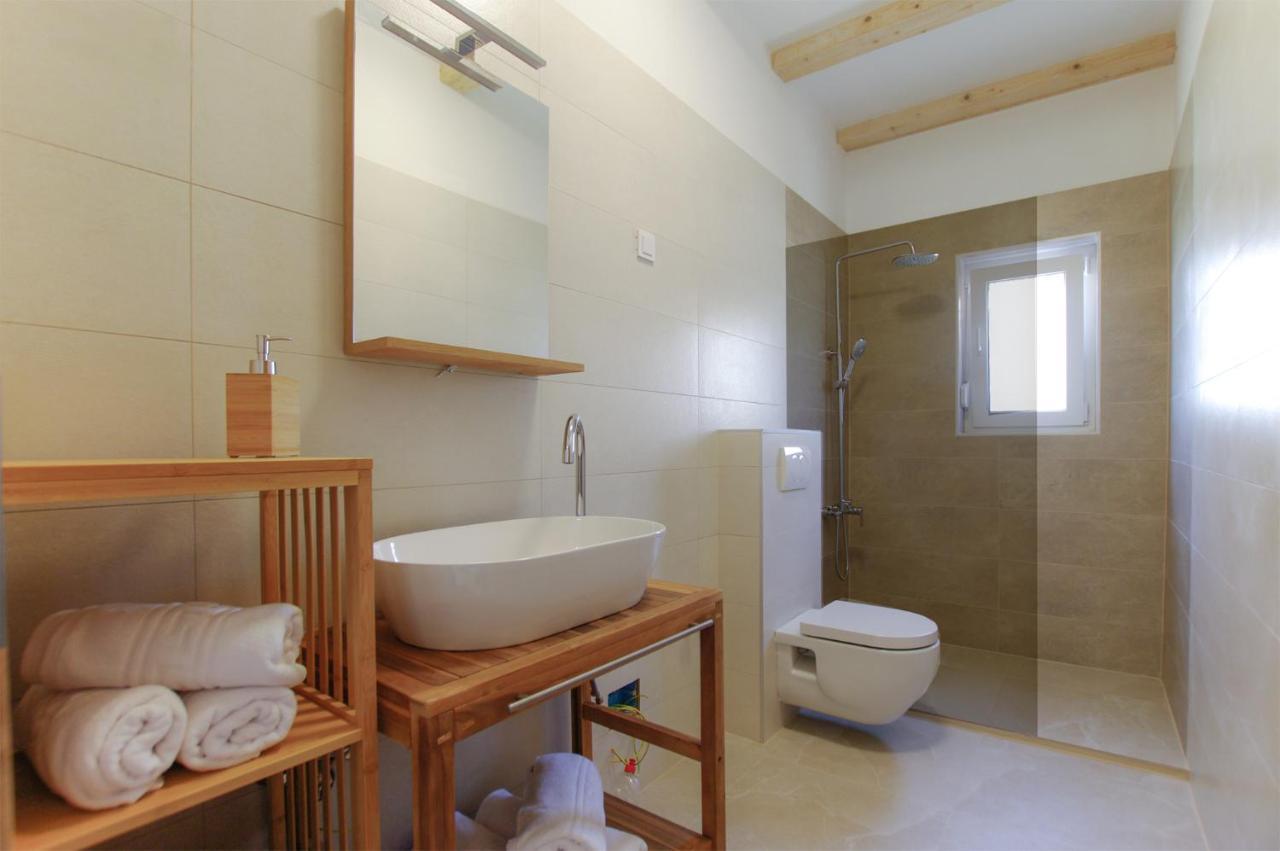 Apartmani Porat Sali Εξωτερικό φωτογραφία